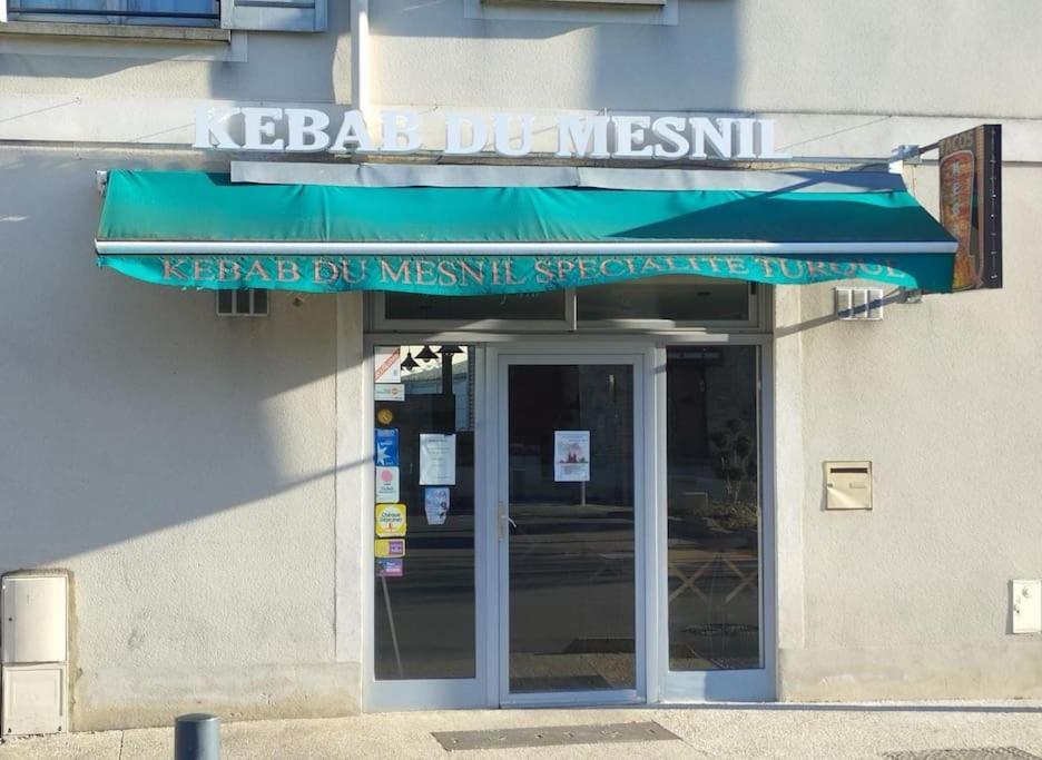 Appartement 2, Jardin, Collation, 5 Min De L'Aeroport Cdg Le Mesnil-Amelot Eksteriør billede